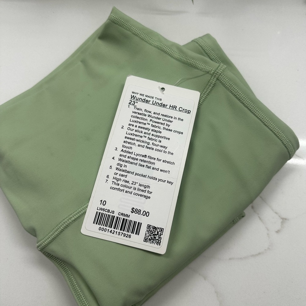 Lululemon Wunder Under Leggings -Creamy mint Size 10 23’ inseam